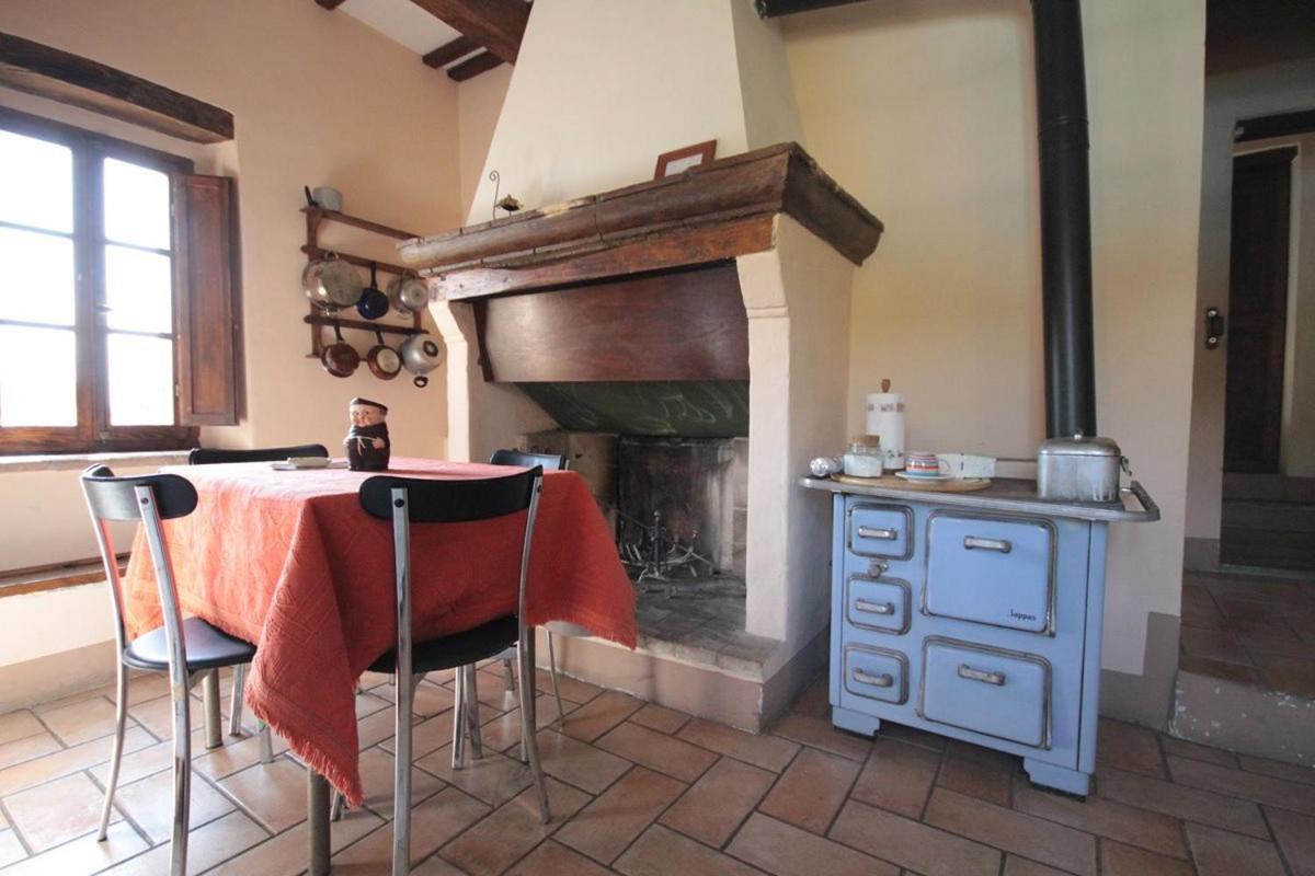 Casa Castellina Pensionat Foligno Exteriör bild