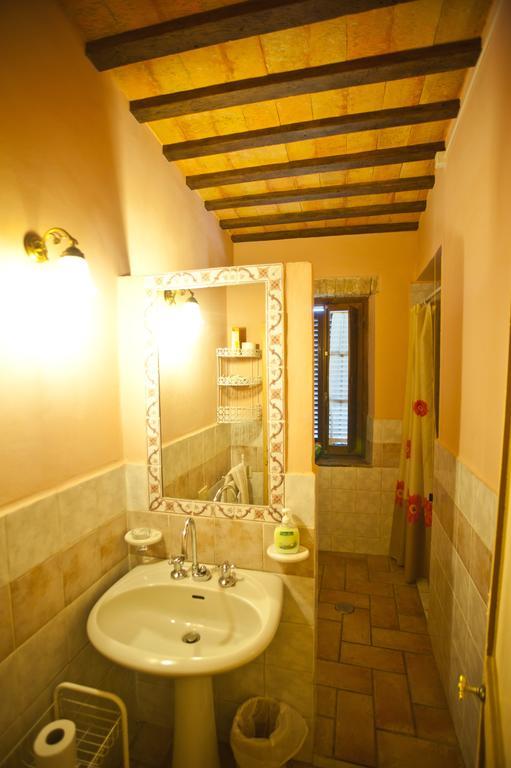 Casa Castellina Pensionat Foligno Rum bild